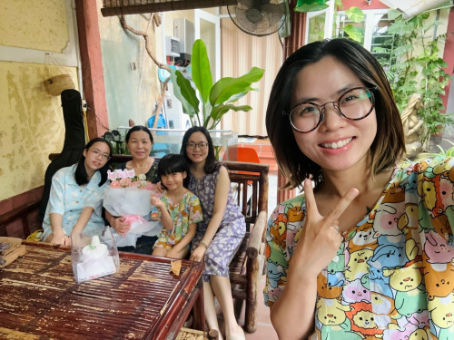 CHLOE – Cô bé Song Ngữ với sứ mệnh truyền cảm hứng
