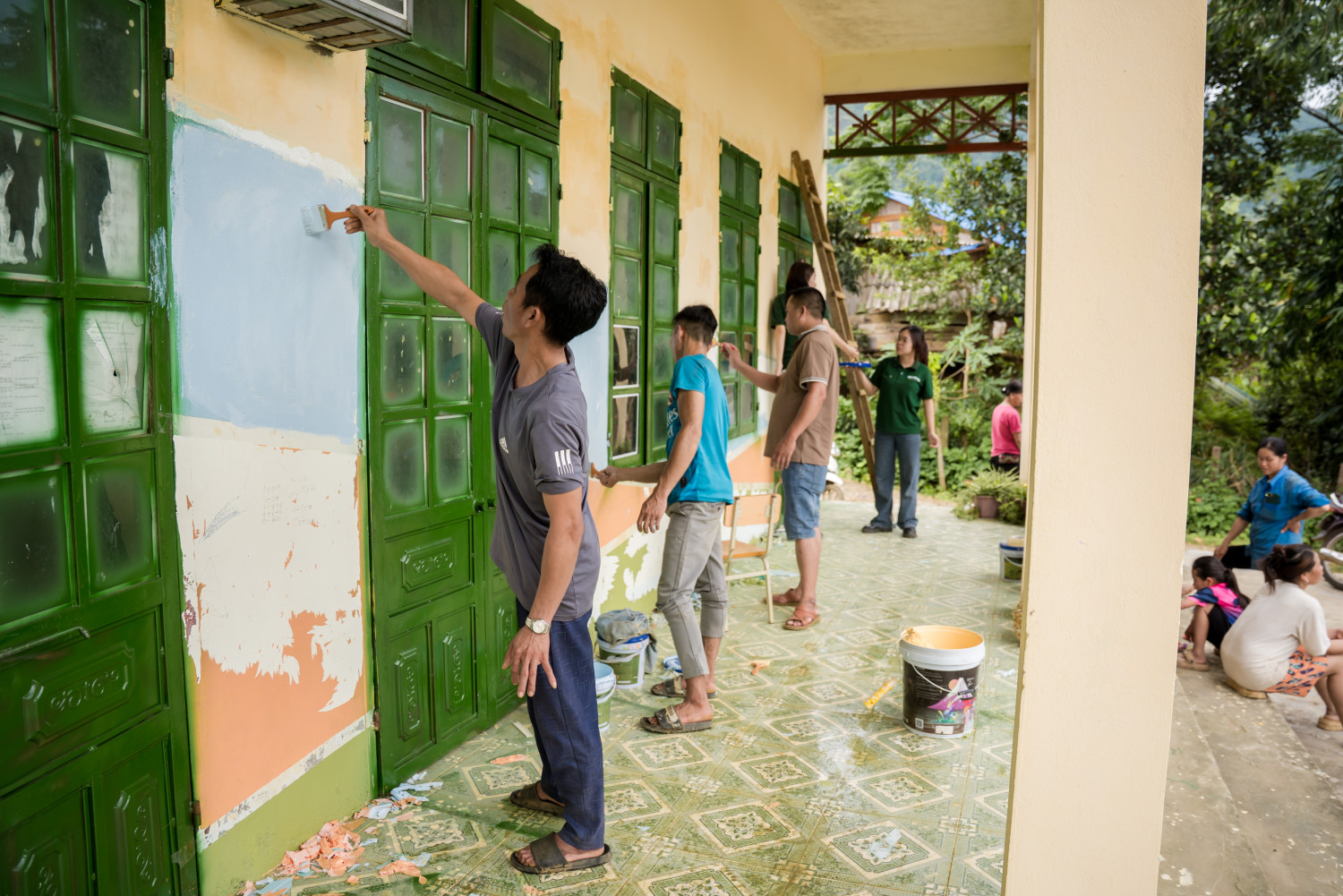 'Xây dựng ước mơ - Cùng em tới trường': Thắp sáng ngọn lửa tri thức nơi núi rừng Tây Bắc