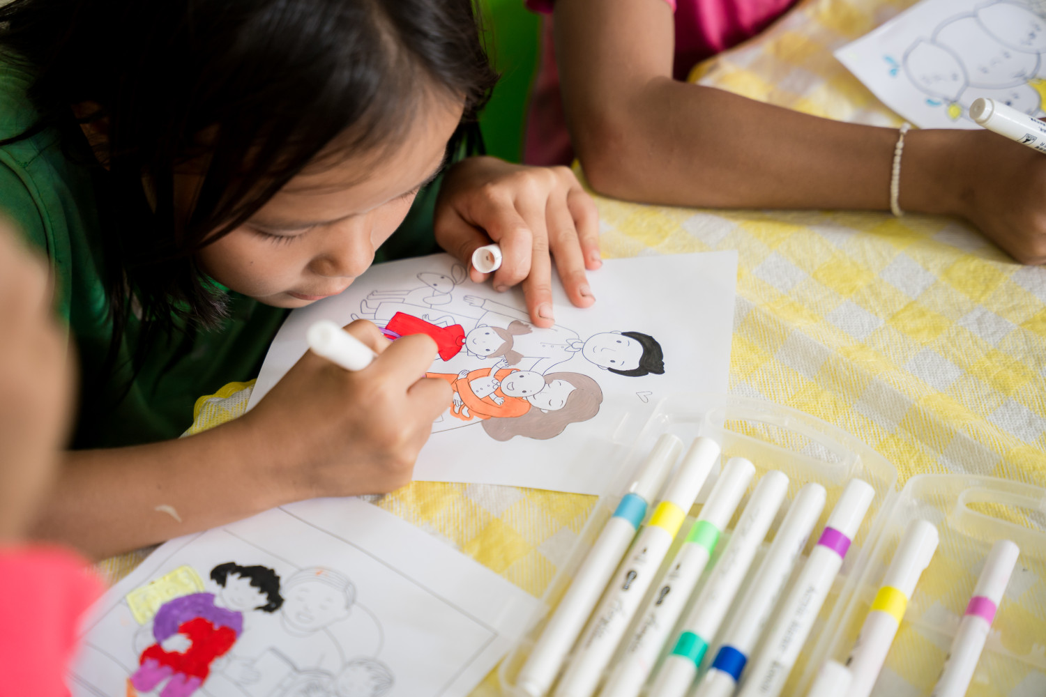 'Xây dựng ước mơ - Cùng em tới trường': Thắp sáng ngọn lửa tri thức nơi núi rừng Tây Bắc